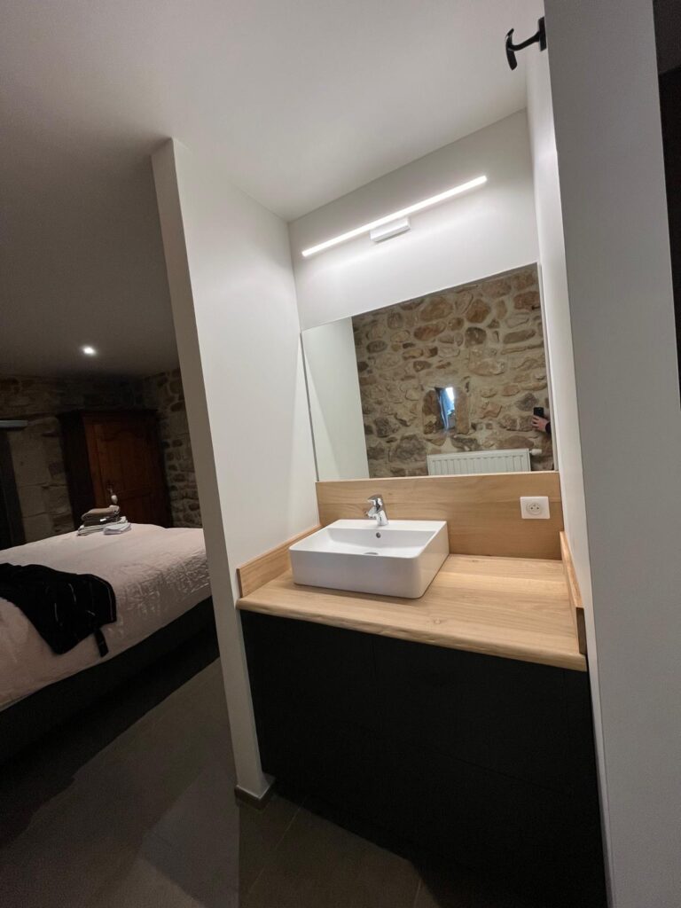 Meuble de salle de bain sur mesure
