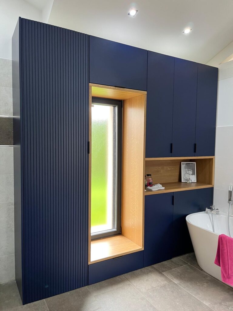 Meuble de salle de bain sur mesure