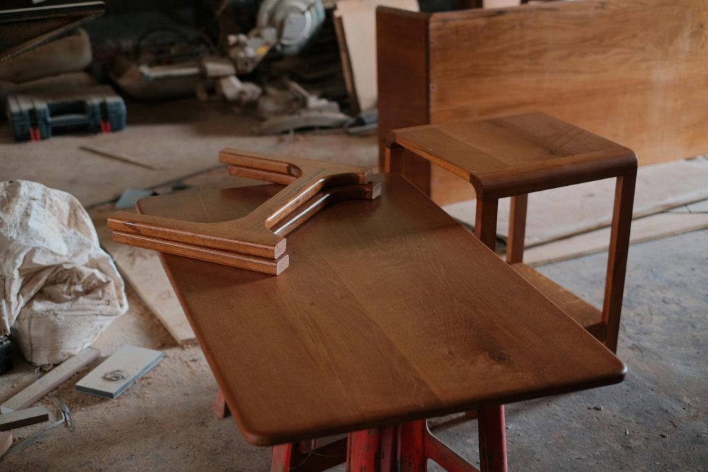 Combien de temps dure vraiment une table bois sur mesure ?